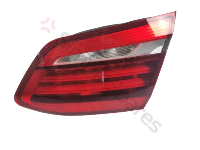 BMW SERIE - Inner Tail Light Right - 63217311032 - 63217461478 - OLSA-1.04.252.00